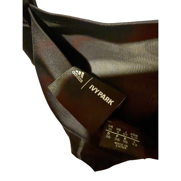 Adidas x Ivy Park 3-Stripe Leggings – Black with Gold Stripes – SZ S - Picture 3 of 3